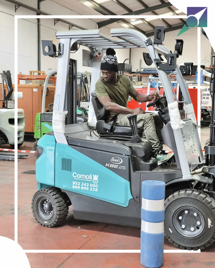 Formación en carretilla elevadora para el curso de Mozo de Almacén - 3